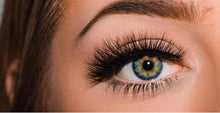Load image into Gallery viewer, Glitzy Glamorous 5D lashes
