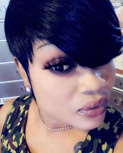 Load image into Gallery viewer, Glitzy Glamorous 3D Mink Lashes
