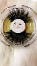 Load image into Gallery viewer, Glitzy Glamorous 5D Lashes
